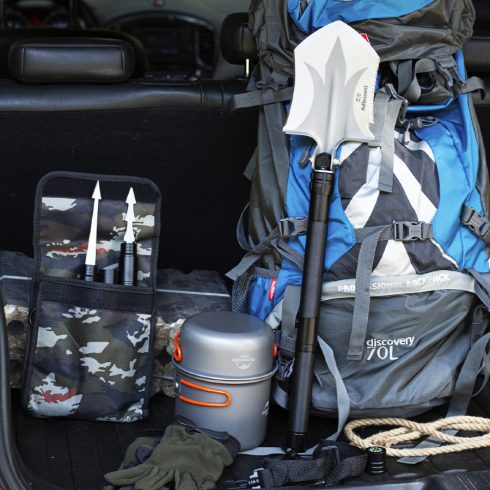 Lopata de la Adimanti HK002 Lopata multifunctionala - lopata/ sapa/ topor/ silex/ ferastrau/ capsator de peste/ surubelnita/ fluier/ deschizator/ sparg sticla/ busola/ piolet